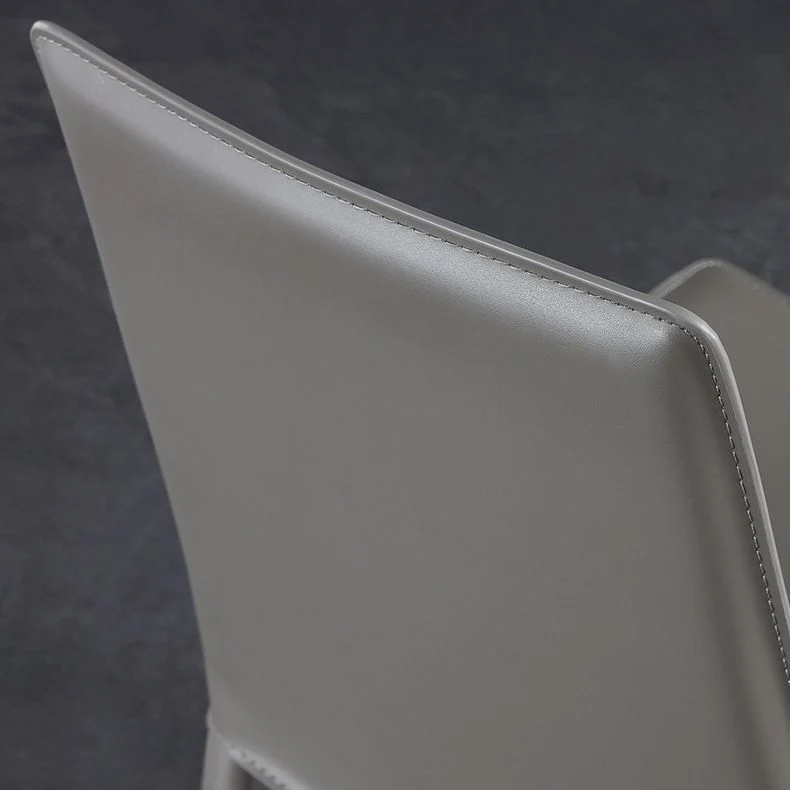 Sedia Parsons moderna pelle curva con finitura opaca Clearhalo