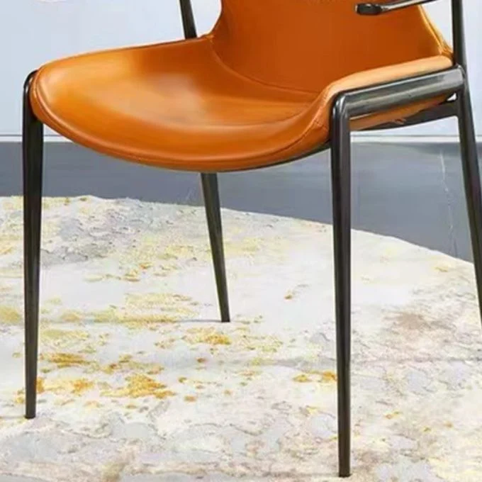Sedia da pranzo con braccioli imbottiti per la casa Sedia con schienale ecopelle Clearhalo