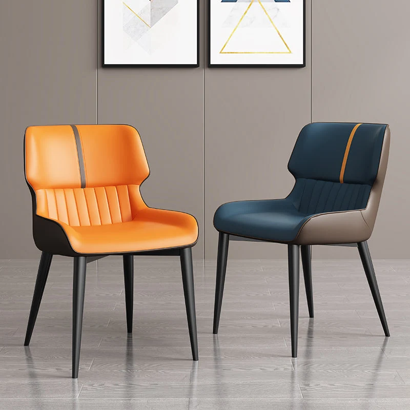 Sedia da pranzo contemporanea pelle con finitura opaca, sedia laterale Wingback per la casa Clearhalo