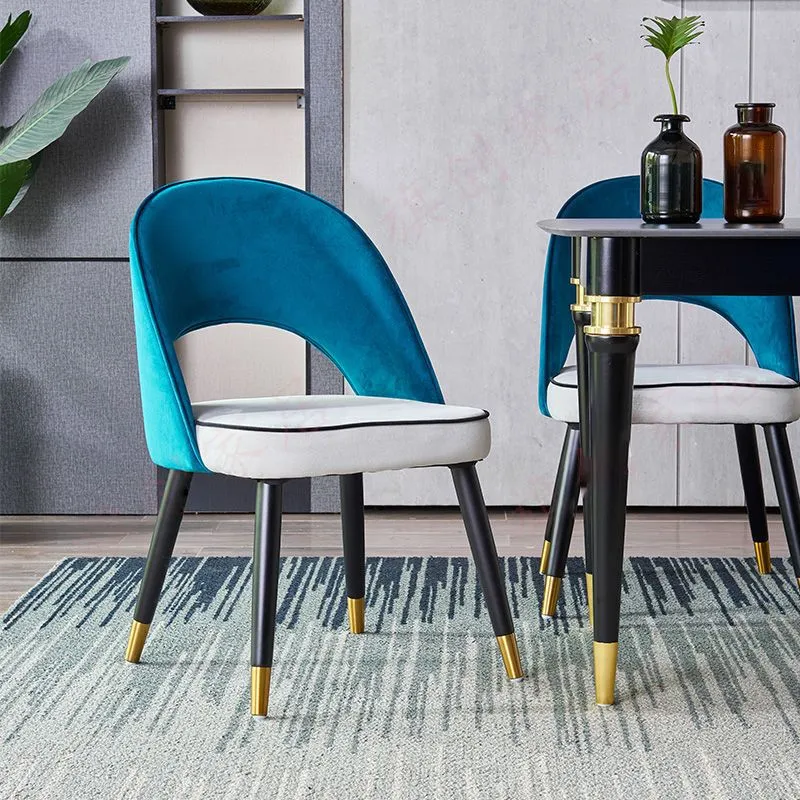 Sedia da pranzo Glam Arm Chair tessuto con schienale aperto per sala da pranzo Clearhalo