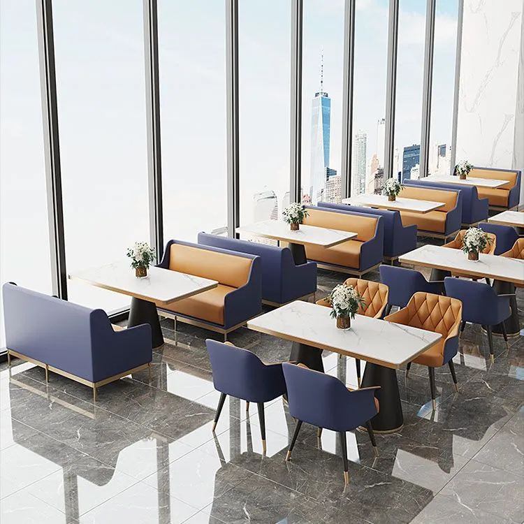 Sedia da pranzo Glam ecopelle con braccioli metallo per uso ristorante Clearhalo