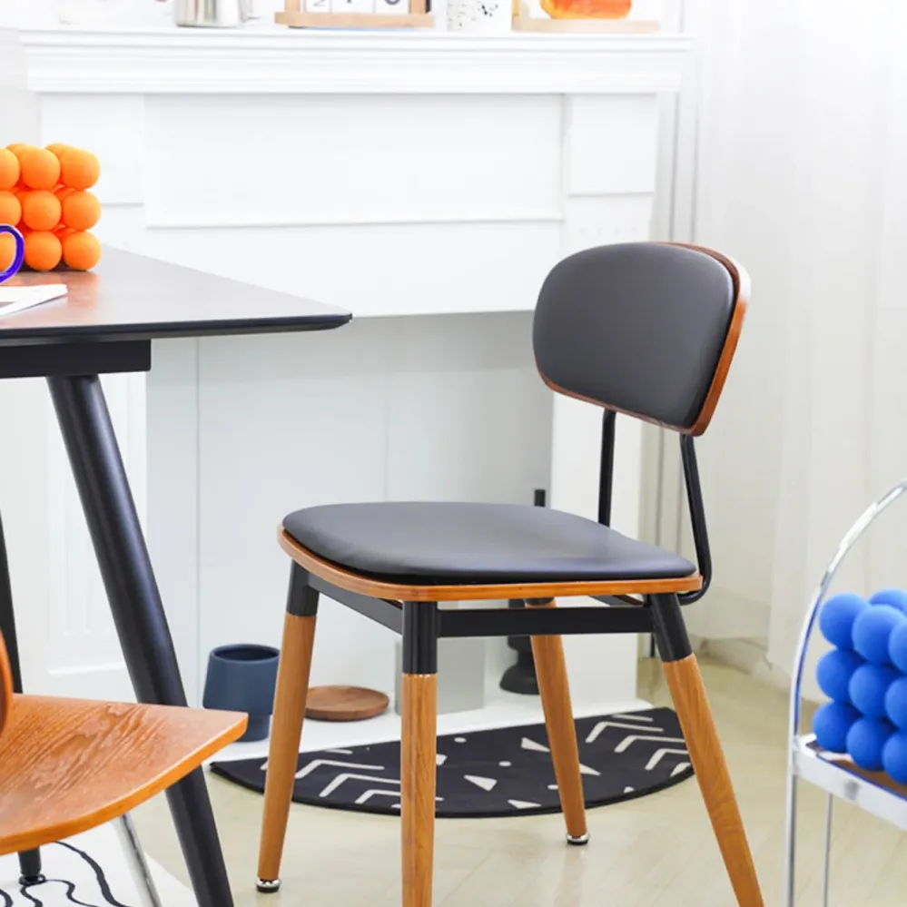 Sedia da pranzo imbottita con schienale aperto stile contemporaneo per la casa Clearhalo