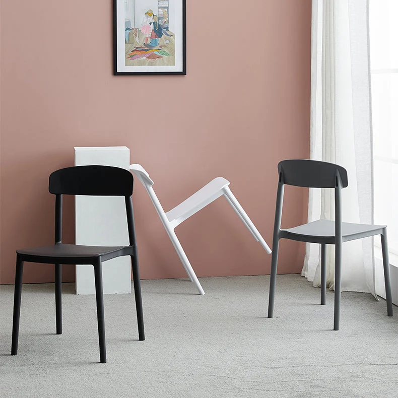 Sedia da pranzo impilabile plastica con schienale aperto per la casa contemporanea Clearhalo