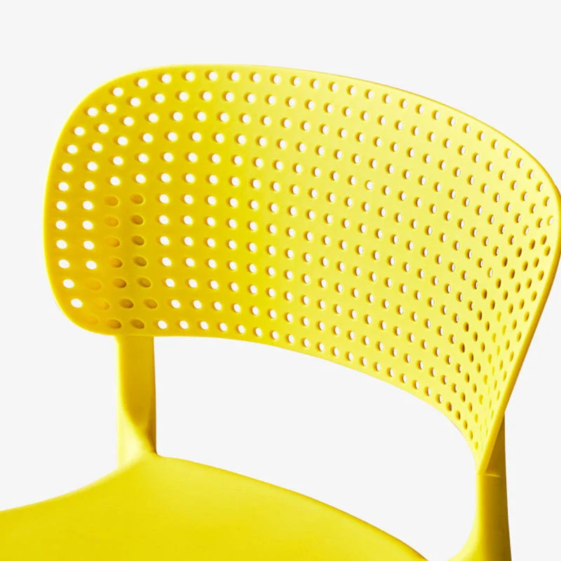 Sedia da pranzo impilabile plastica per la casa. Sedia da pranzo contemporanea con schienale aperto Clearhalo