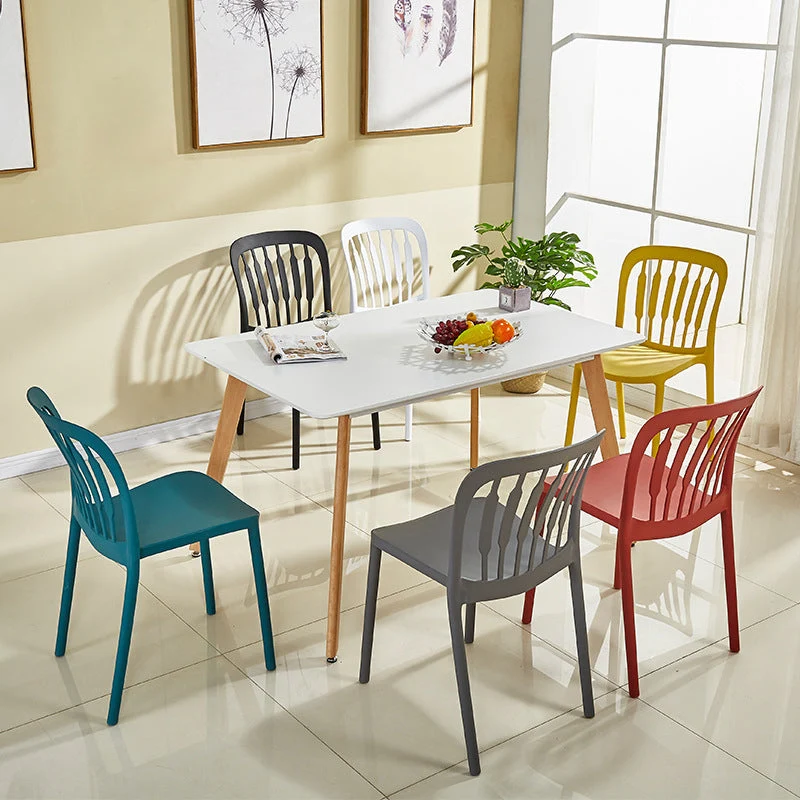 Sedia da pranzo impilabile plastica stile Glam con finitura opaca per uso domestico Clearhalo
