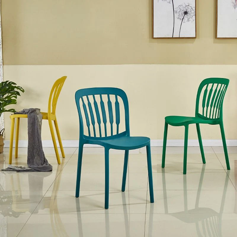 Sedia da pranzo impilabile plastica stile Glam con finitura opaca per uso domestico Clearhalo