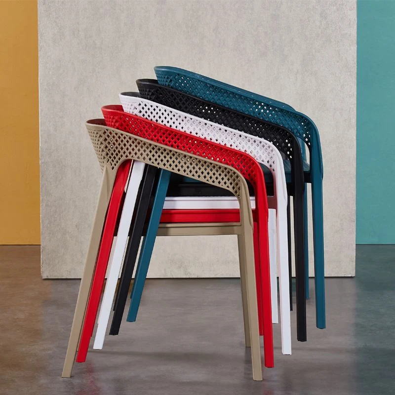 Sedia da pranzo impilabile stile glamour con schienale doghe plastica per interni Clearhalo