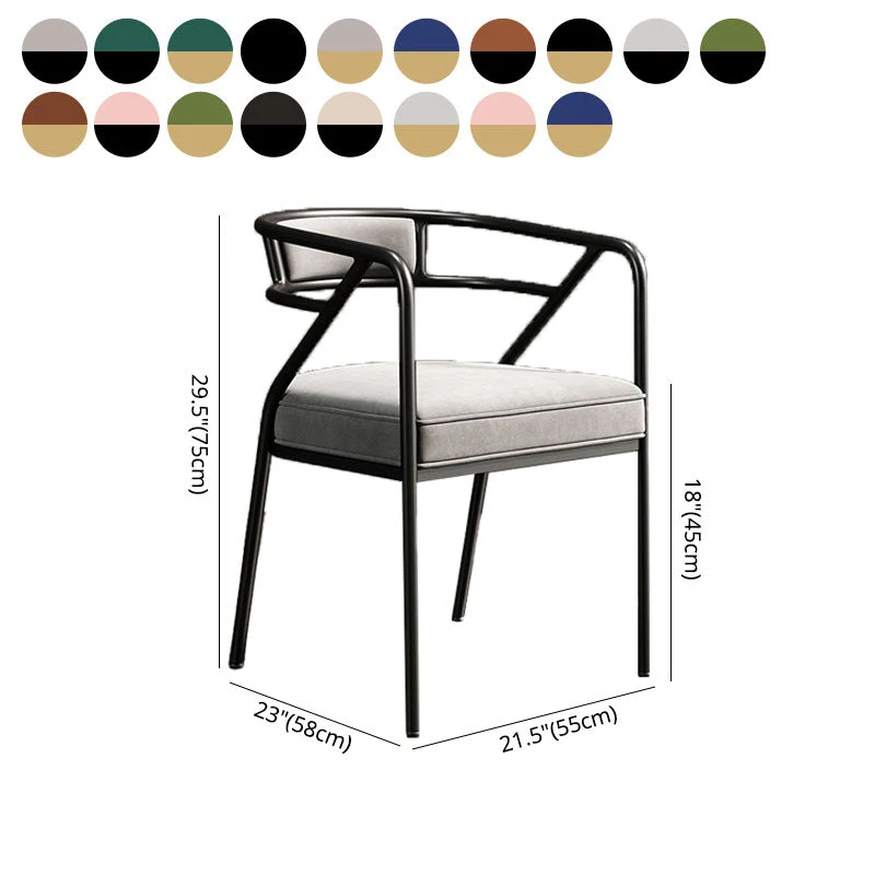 Sedia da pranzo industriale con braccioli velluto per la casa, finitura opaca, con schienale aperto (set di 2) Clearhalo