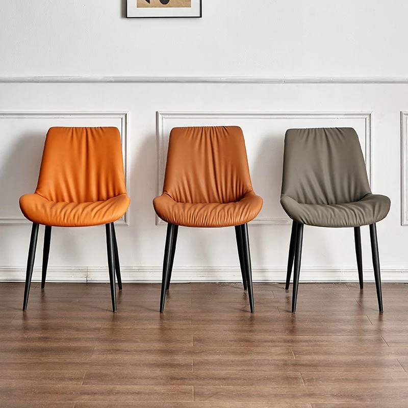 Sedia da pranzo laterale pelle dal design scandinavo per la casa, sedia con schienale massiccio senza braccioli Clearhalo