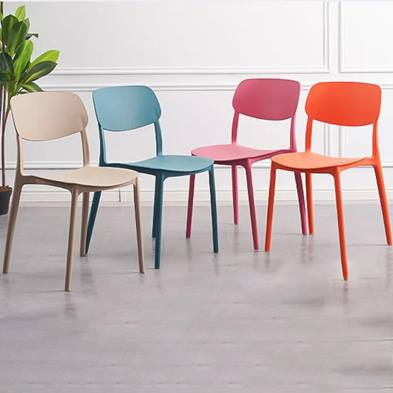 Sedia da pranzo laterale plastica senza braccioli con schienale aperto per uso domestico Clearhalo
