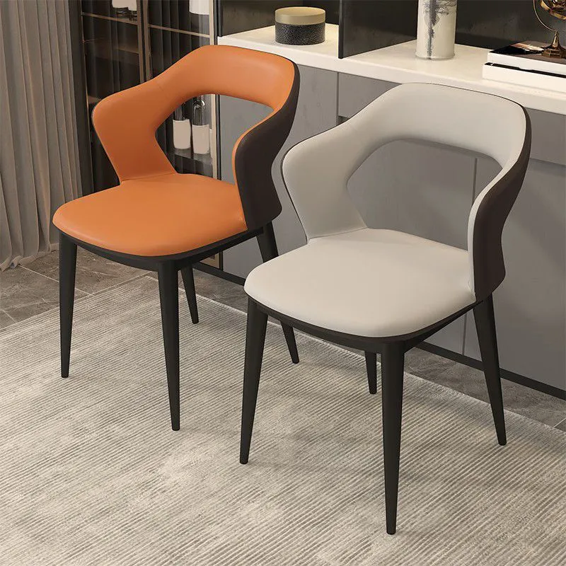 Sedia da pranzo moderna con braccioli pelle con schienale aperto per soggiorno Clearhalo