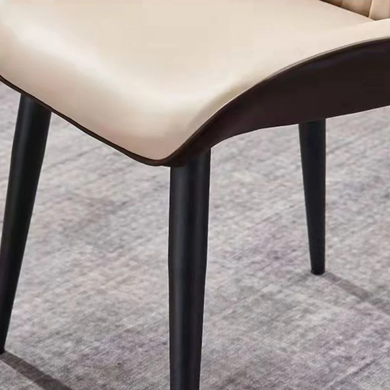Sedia da pranzo moderna con schienale alare Sedia senza braccioli pelle PU con gambe metallo Clearhalo