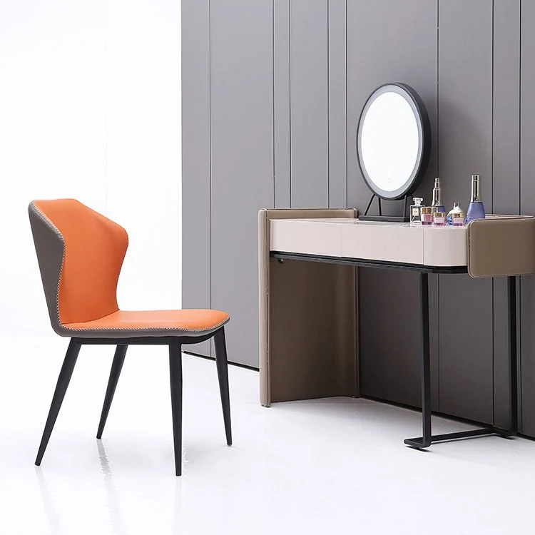 Sedia da pranzo moderna con schienale ecopelle per ristorante, finitura opaca Clearhalo