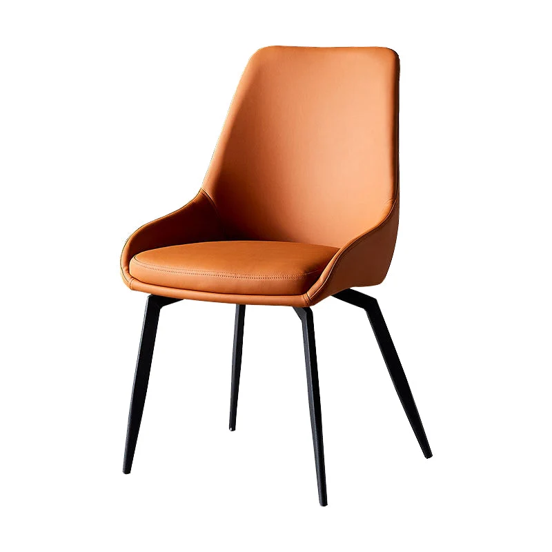 Sedia da pranzo moderna ecopelle Parsons con braccioli e gambe nere Clearhalo
