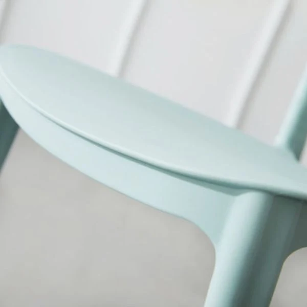 Sedia da pranzo moderna impilabile plastica con schienale aperto Clearhalo