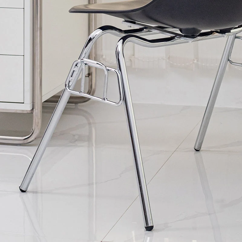 Sedia da pranzo moderna metallo senza braccioli Sedia laterale da pranzo plastica per uso ristorante Clearhalo