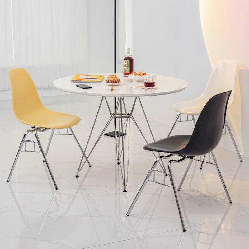 Sedia da pranzo moderna metallo senza braccioli Sedia laterale da pranzo plastica per uso ristorante Clearhalo