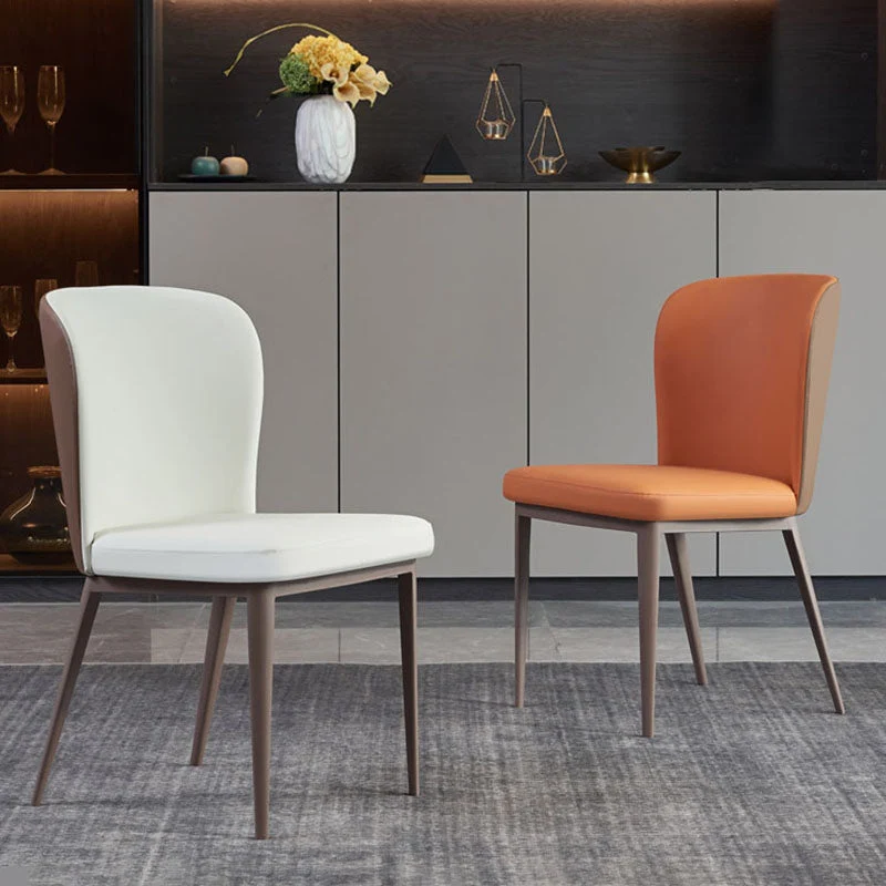 Sedia da pranzo moderna pelle per ristorante, con gamba marrone, con schienale alato Clearhalo