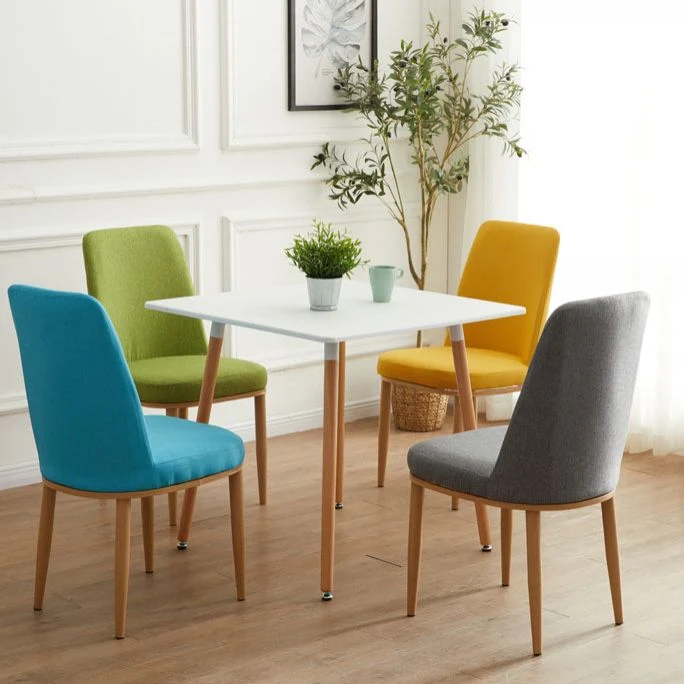 Sedia da pranzo moderna per interni ed esterni Sedia con schienale solido imbottito senza braccioli metallo Clearhalo