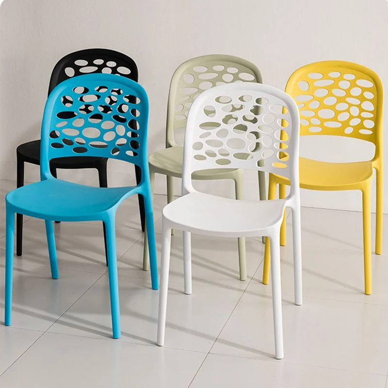 Sedia da pranzo moderna plastica con schienale aperto per sala da pranzo Clearhalo