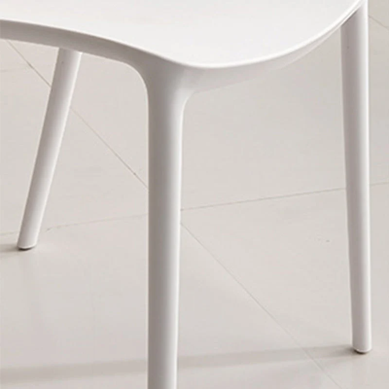 Sedia da pranzo moderna plastica con schienale aperto per sala da pranzo Clearhalo