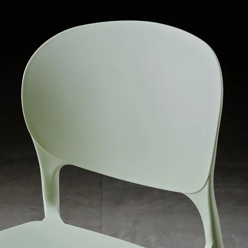 Sedia da pranzo moderna plastica quadrata da cucina Sedie senza braccioli laterali con schienale aperto Clearhalo
