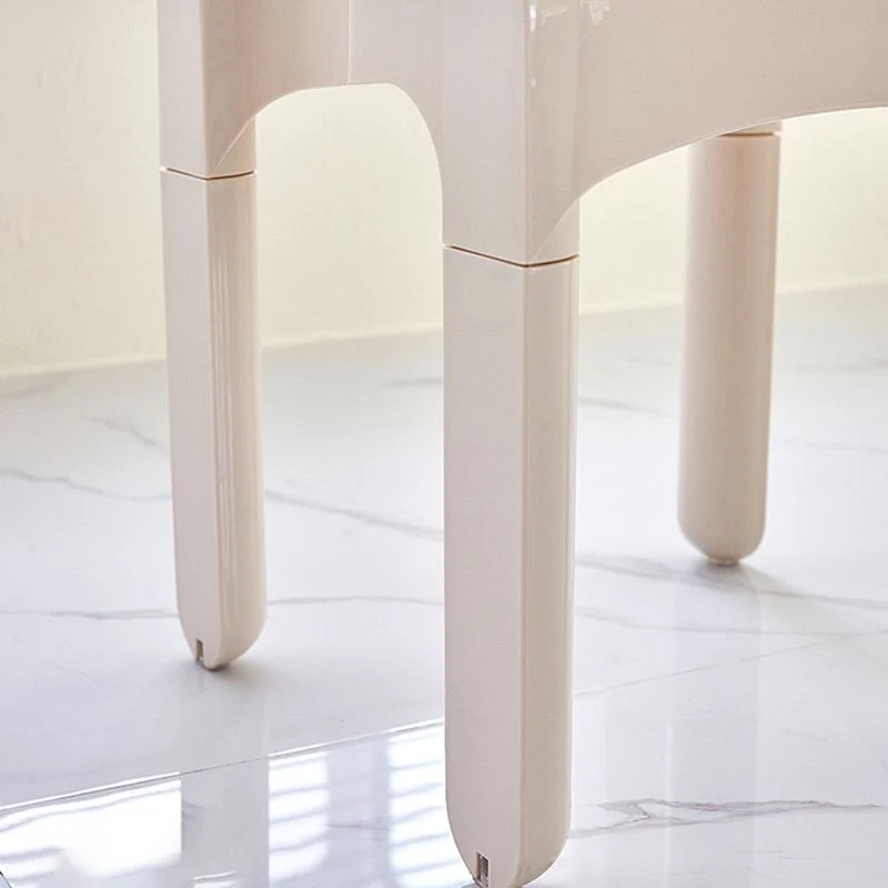 Sedia da pranzo moderna senza braccioli Sedia plastica con lato posteriore aperto per ristorante Clearhalo