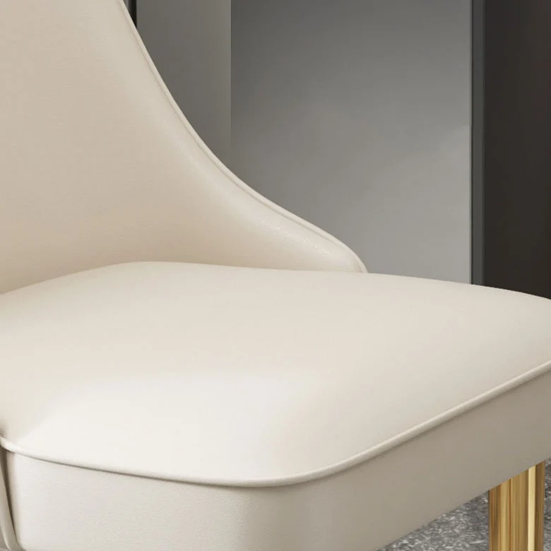Sedia da pranzo Parsons con schienale pelle stile Glam per la casa Clearhalo