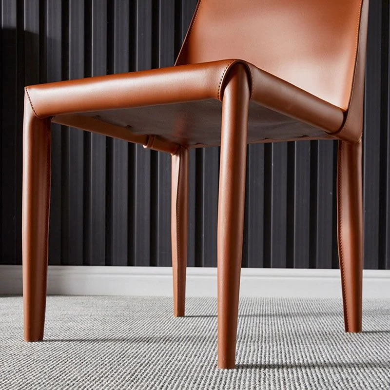 Sedia da pranzo Parsons stile designer pelle Saddle, con finitura opaca Clearhalo