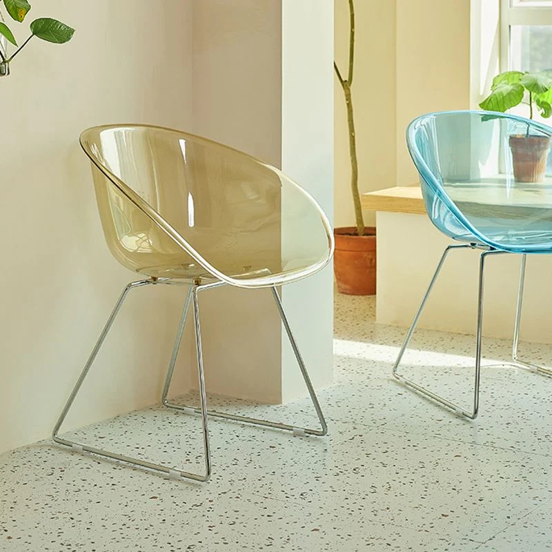 Sedia da pranzo plastica con braccioli stile moderno e base metallo per sala da pranzo Clearhalo
