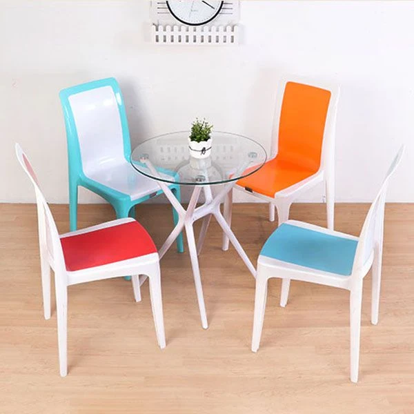 Sedia da pranzo plastica stile moderno, sedia laterale senza braccioli per cucina (set di 4) Clearhalo