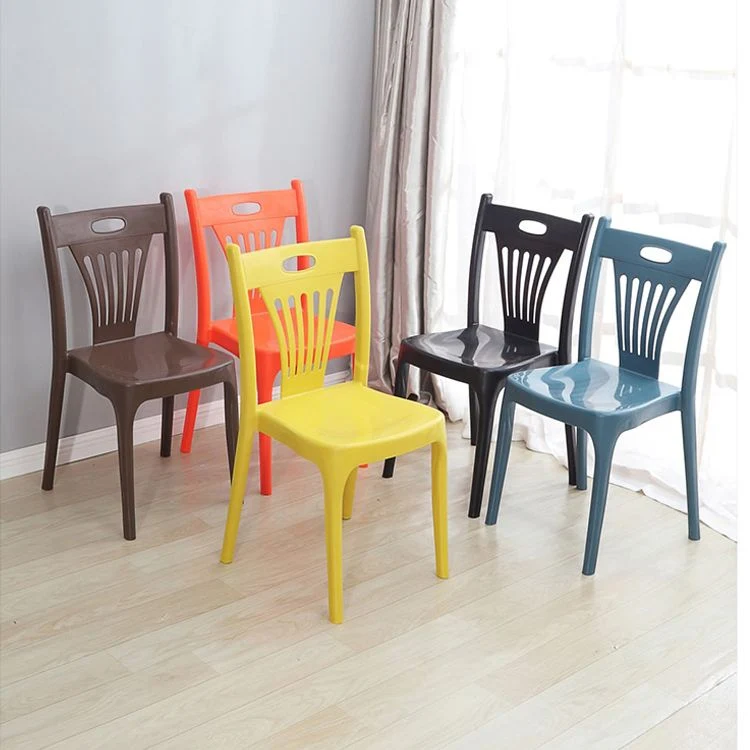 Sedia da pranzo plastica stile moderno, sedia laterale impilabile senza braccioli per cucina (set di 4) Clearhalo