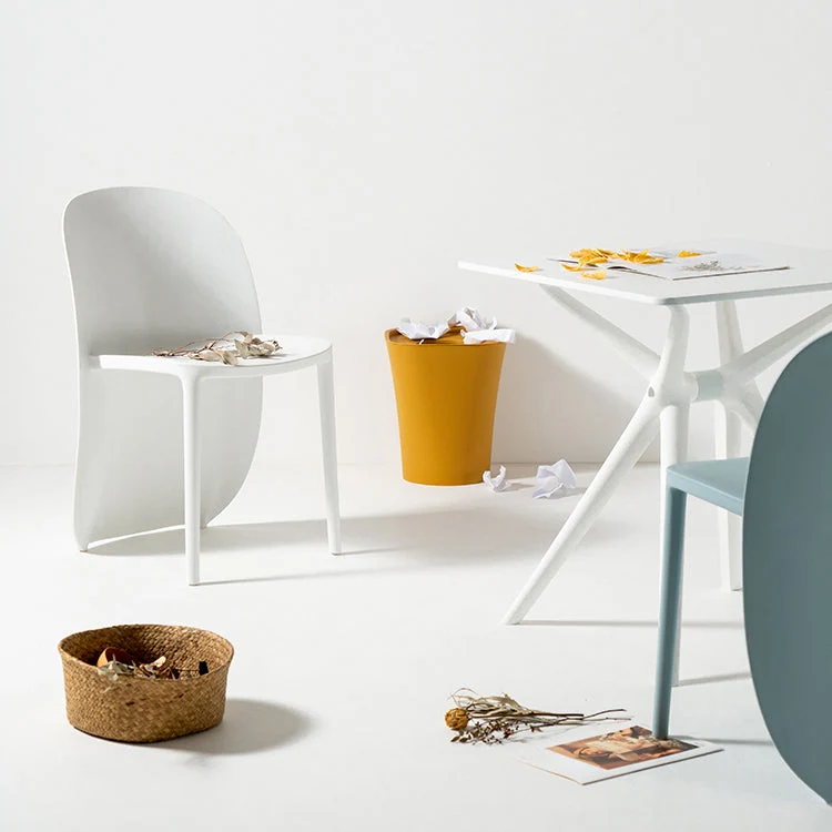 Sedia da pranzo plastica stile nordico, sedie laterali senza braccioli per cucina (set di 2) Clearhalo