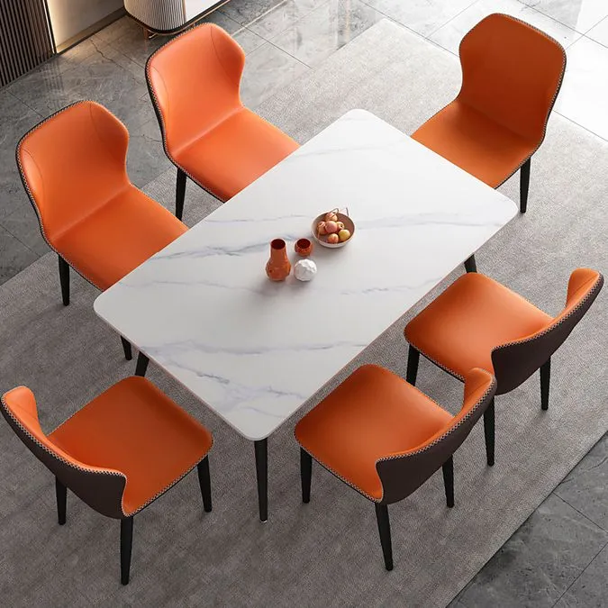 Sedia da pranzo scandinava imbottita con finitura opaca Wingback Clearhalo