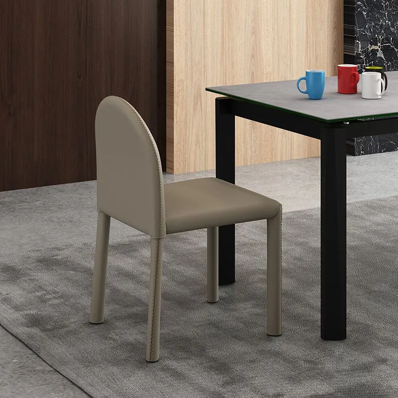 Sedia da pranzo stile moderno, sedia laterale senza braccioli da cucina con gambe metallo Clearhalo