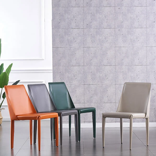 Sedia da ristorante Parsons stile designer pelle con finitura opaca (set di 2) Clearhalo