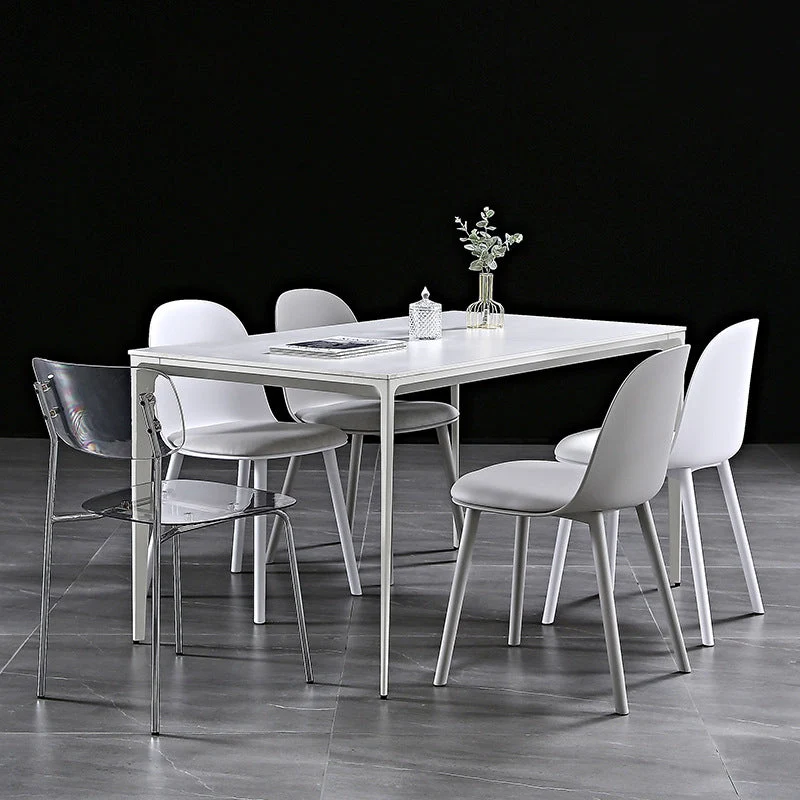 Sedia da ristorante scandinava plastica con finitura opaca Parsons Chair (set di 4) Clearhalo