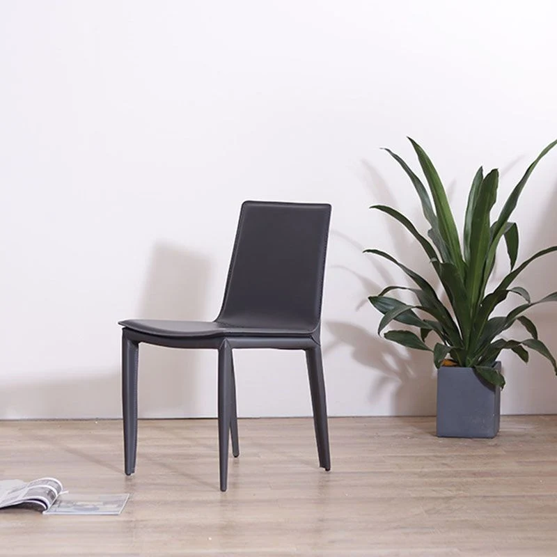 Sedia da sala da pranzo contemporanea metallo, sedia laterale pelle senza braccioli Clearhalo