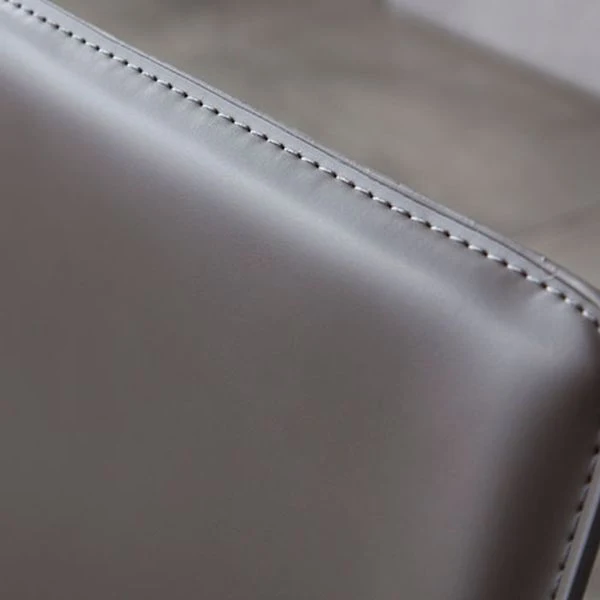 Sedia da sala da pranzo imbottita metallo con schienale massiccio per la casa stile moderno Clearhalo