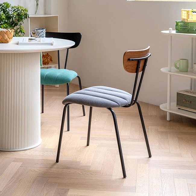 Sedia da sala da pranzo legno massello stile nordico Sedia da pranzo laterale con schienale aperto per uso domestico Clear...