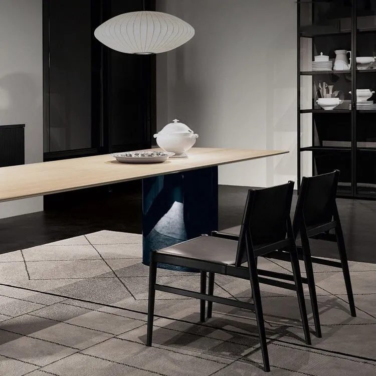 Sedia da sala da pranzo moderna con schienale legno massello e sedia laterale per interni Clearhalo