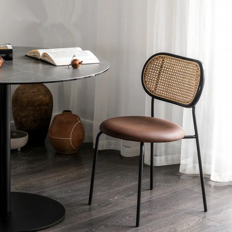 Sedia da sala da pranzo stile moderno ecopelle con schienale aperto per la casa Clearhalo