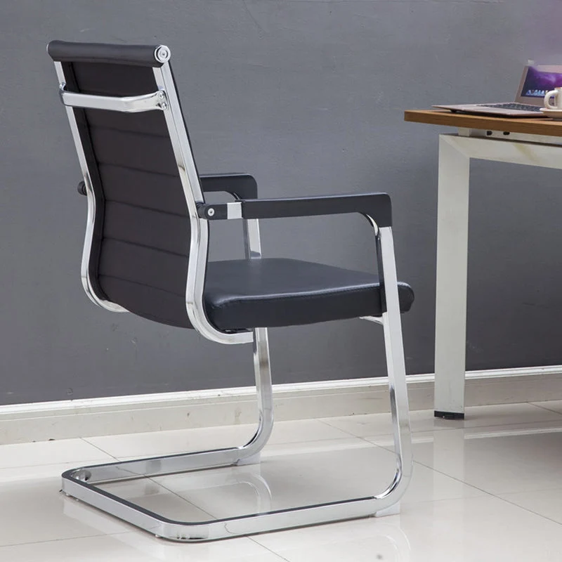 Sedia da scrivania moderna pelle nera con schienale medio e sedia da ufficio con schienale alto Clearhalo