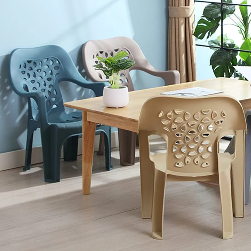 Sedie contemporanee plastica per sala da pranzo Sedia impilabile con braccioli per uso domestico Clearhalo