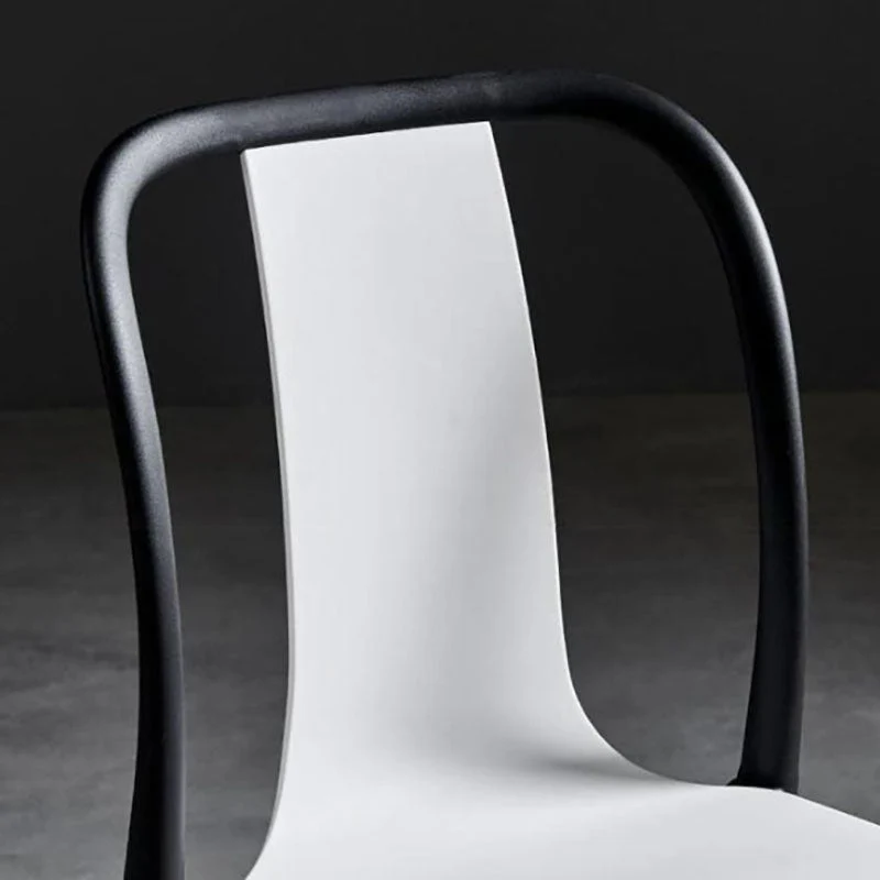 Sedie contemporanee Sedie da pranzo senza braccioli con schienale doghe e gambe plastica Clearhalo