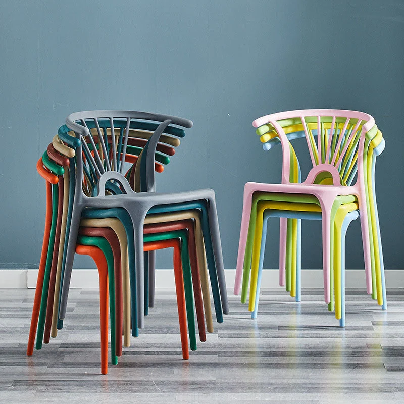 Sedie impilabili contemporanee Poltrona da pranzo da cucina con gambe plastica Clearhalo
