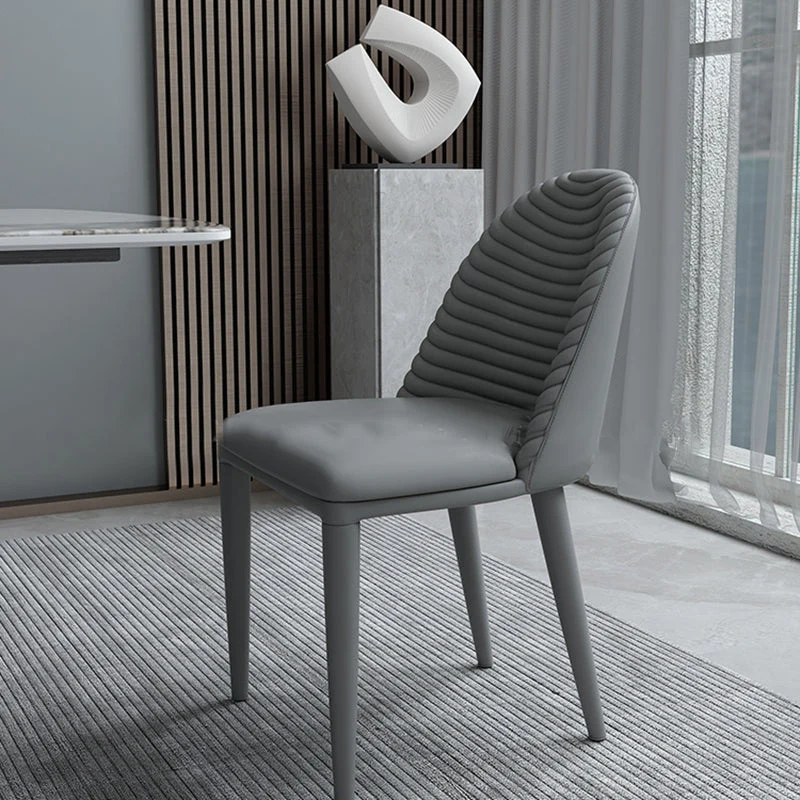 Sedie laterali per sala da pranzo glamour Sedie senza braccioli con base metallo ecopelle Clearhalo