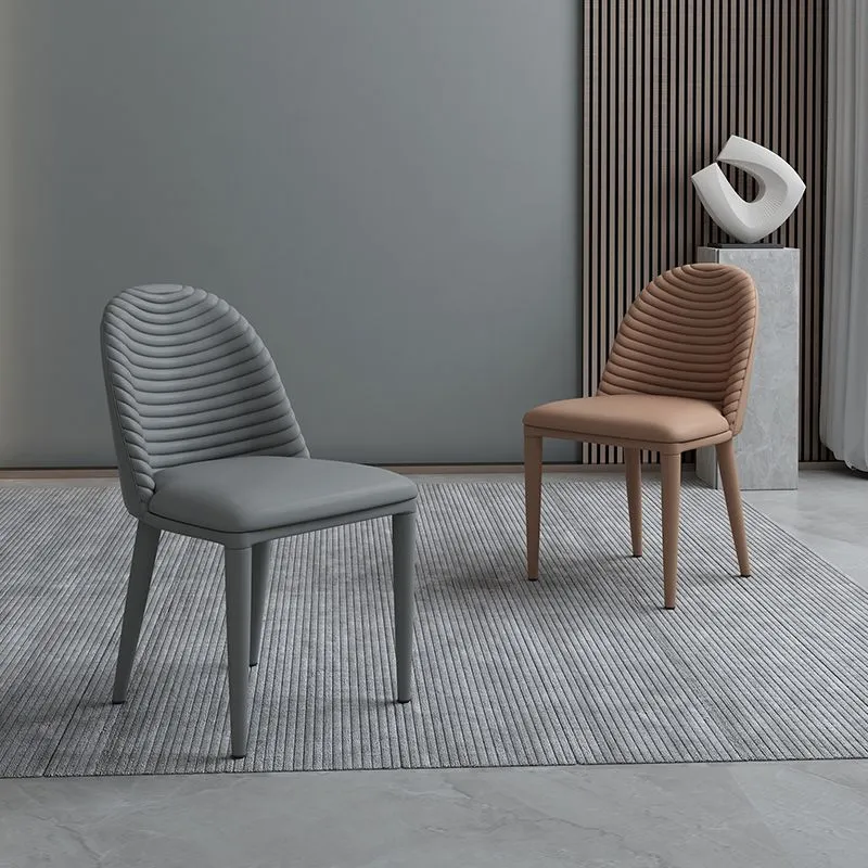 Sedie laterali per sala da pranzo glamour Sedie senza braccioli con base metallo ecopelle Clearhalo