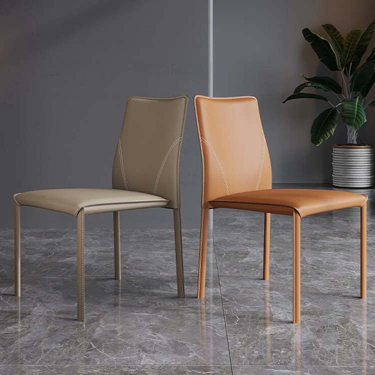 Sedie laterali da pranzo con schienale solido senza braccioli stile minimalista Sedia da pranzo laterale pelle Clearhalo