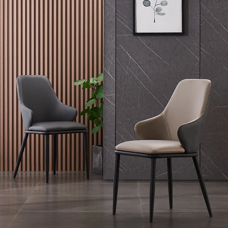 Sedie laterali da pranzo moderne pelle Poltrona imbottita per interni con gambe nere Clearhalo